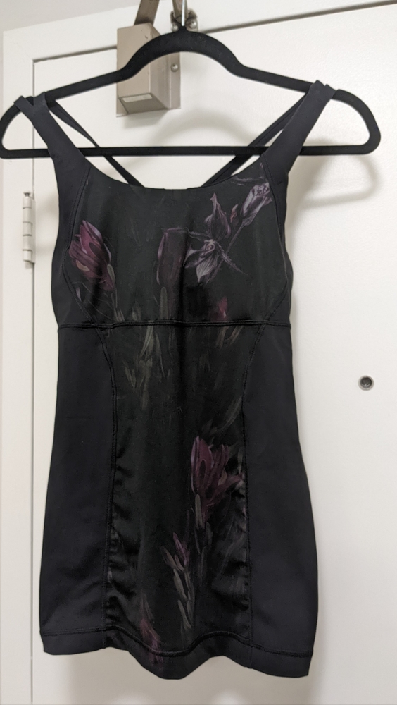 Lululemon Tank
